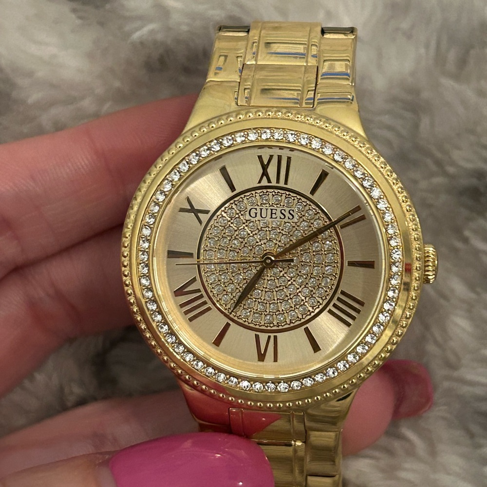 GUESS WATCH